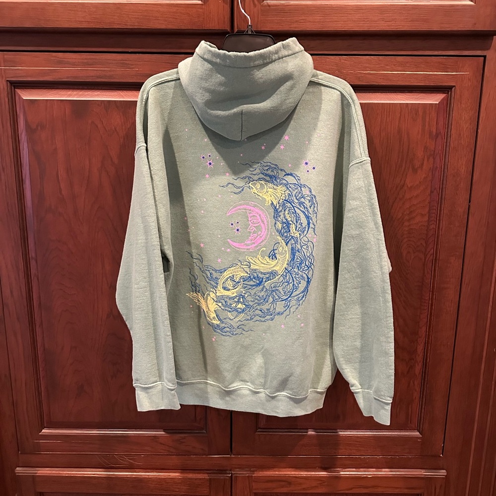 Sage green BDG hoodie sz XL